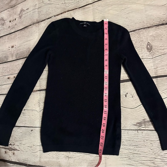 GAP long sleeve blue thermal shirt - Picture 7 of 7